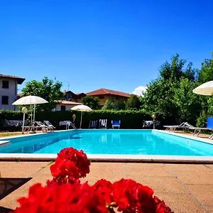 2* Hotel Meublè Tenesi